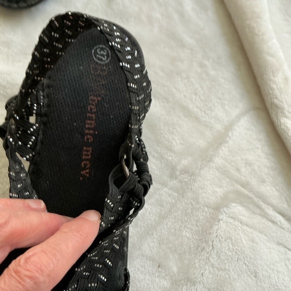 Bernie Mac Sandles - Picture 5 of 5